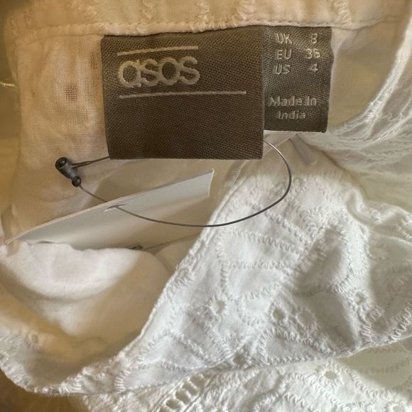 ASOS DESIGN shell broderie midi skirt with peplum hem in white 4 - Picture 6 of 7